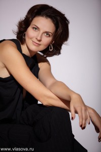 Наталия Власова (концерт в кафе)